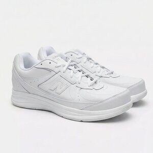NIB New Balance 577 Women's Sneakers Narrow White Leather Walking Shoes 9.5